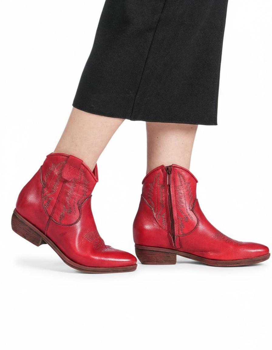 STIVALETTO TEXANO IN BUFALO ROSSO